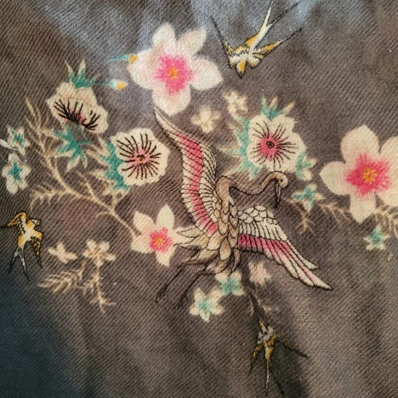 Infinity scarf - Picture 1 of 2